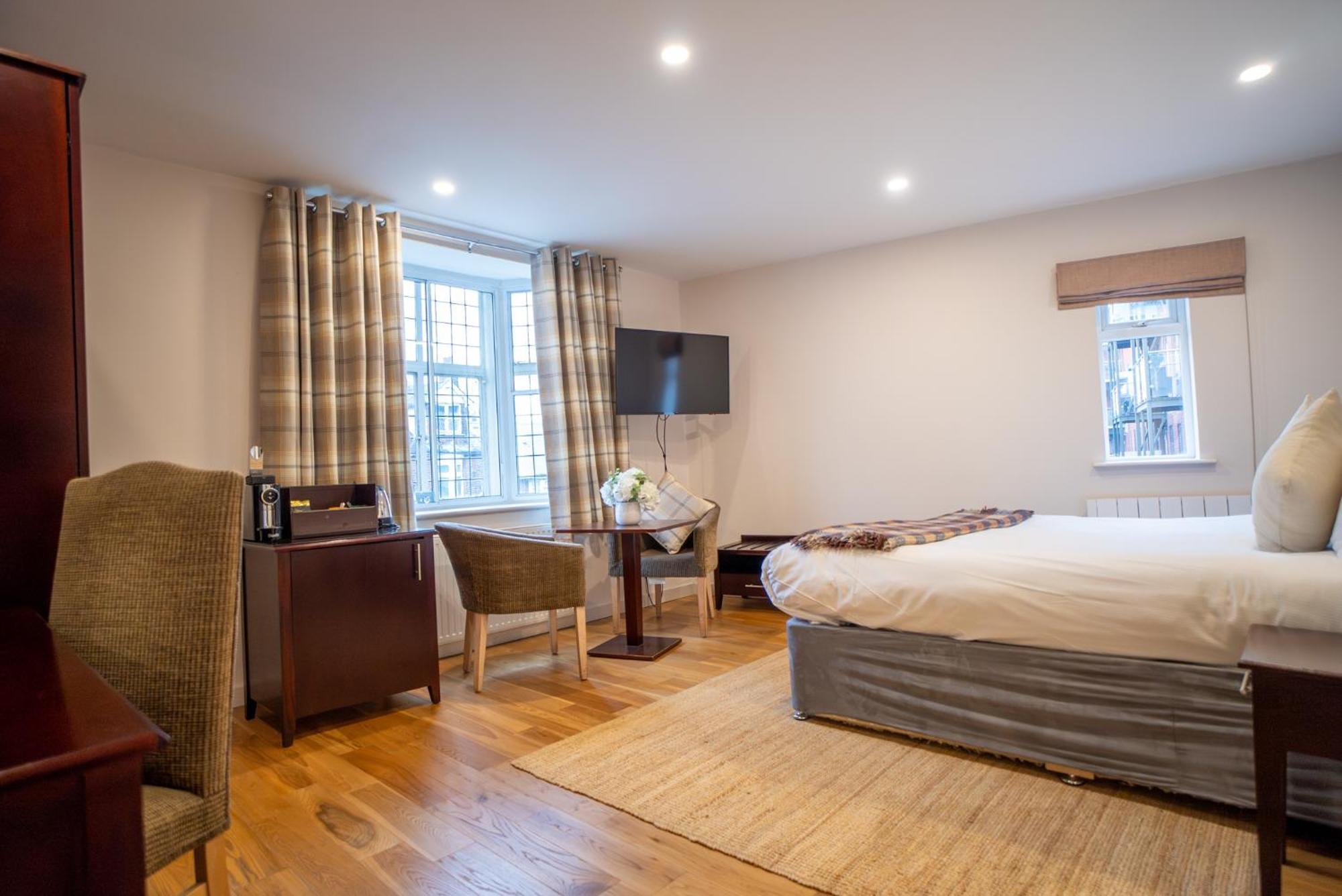 County Hotel Chelmsford Dış mekan fotoğraf