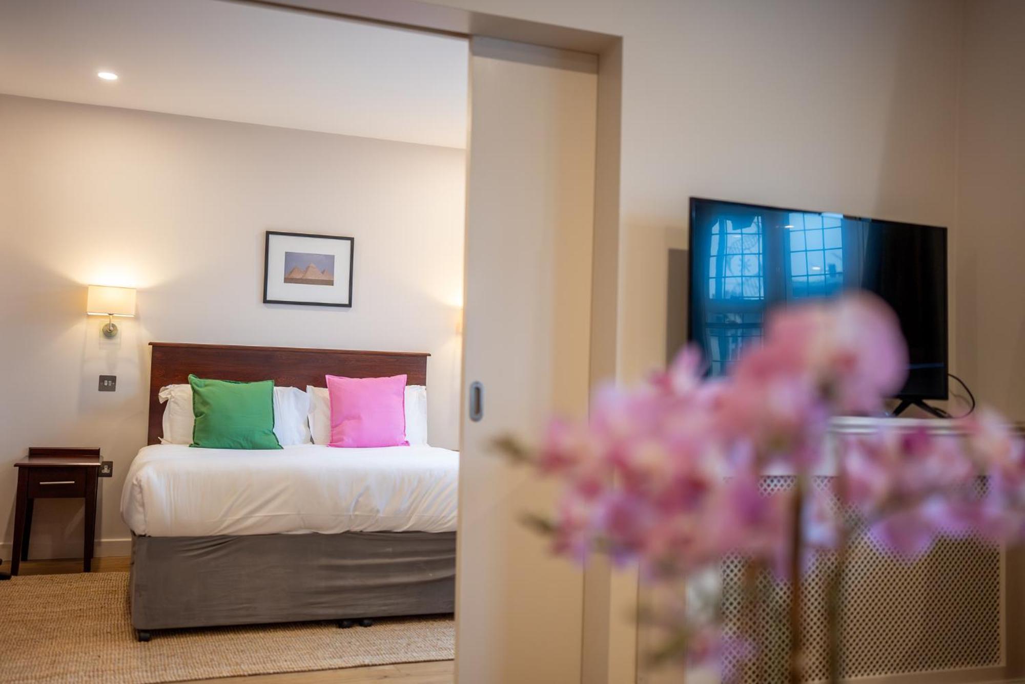 County Hotel Chelmsford Dış mekan fotoğraf
