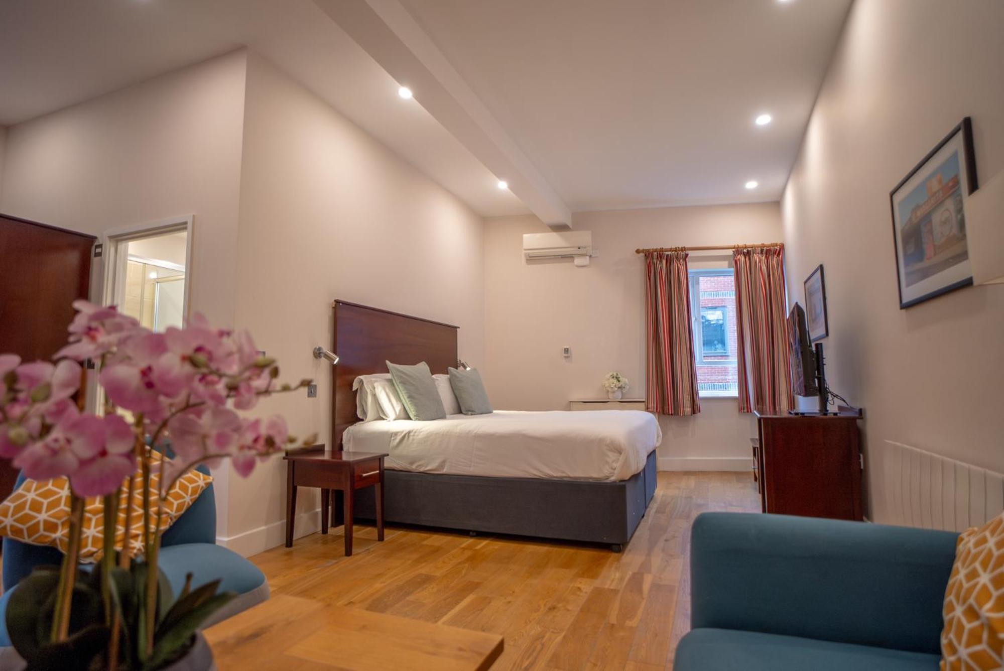 County Hotel Chelmsford Dış mekan fotoğraf